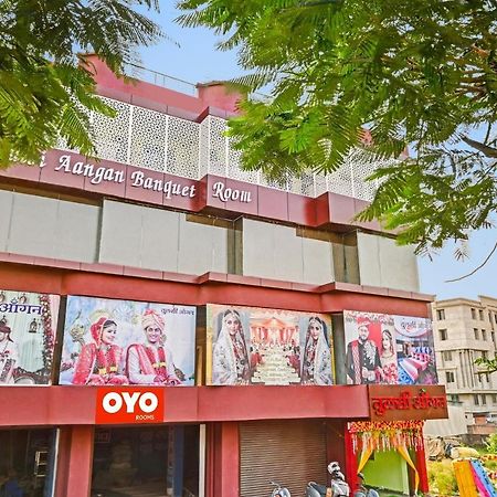 Oyo Tulsi Angan Hotel Danapur Exterior foto