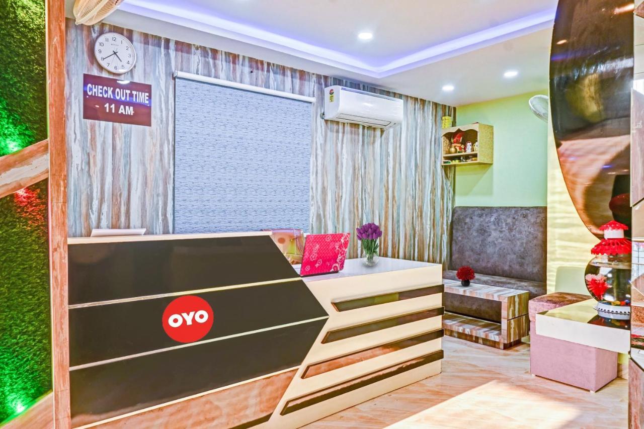 Oyo Tulsi Angan Hotel Danapur Exterior foto